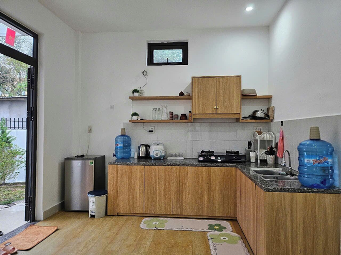 Others 2, Mit homestay, Huế