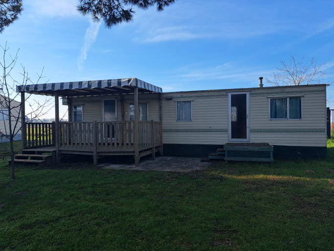 Others 3, Camping La Maltournee, Loiret