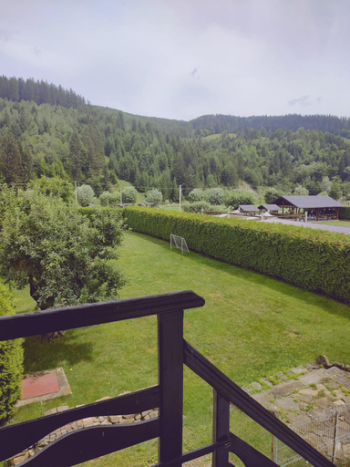 Others 3, Forest View Cottage, Gura Humorului