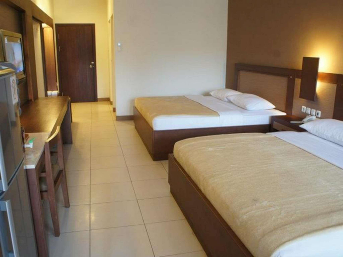 Bedroom 2, Pantai Indah Resort Hotel Timur, Pangandaran