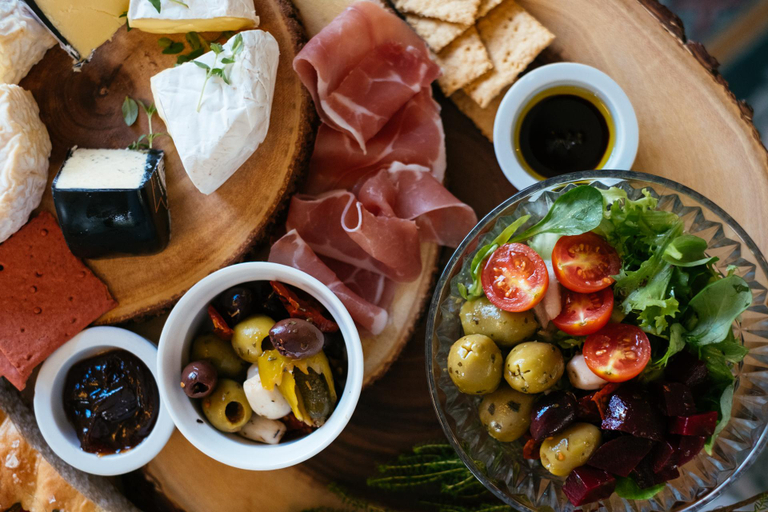 Food & Drinks 5, Ty Afon - River House, Gwynedd