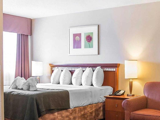 Bedroom 9
