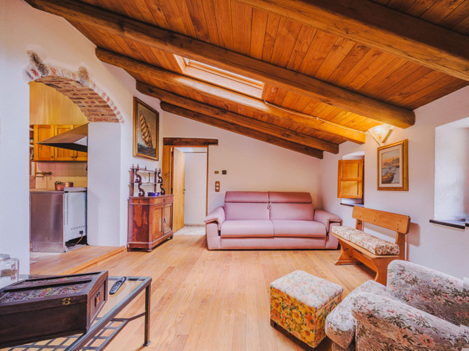 Others 3, Apartment Ciliegiolo by Interhome, Genova