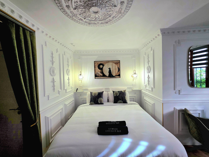 Bedroom 8