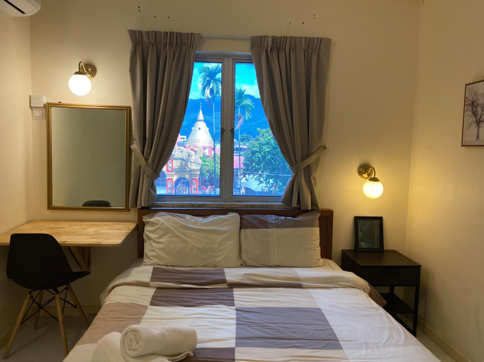Bedroom 9
