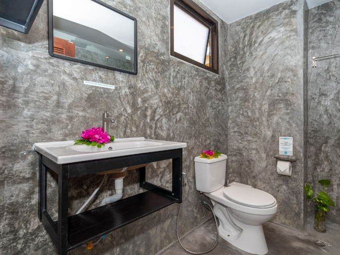 Bathroom 5