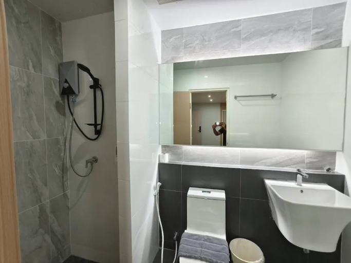Bathroom 5, Bangkok Mystay Hotel Future Park Rangsit, Thanyaburi