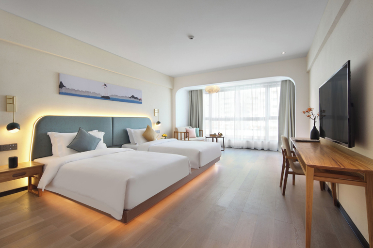 Bedroom, SYYF Xiang Shan You Yue Jiudian Guilin, Guilin