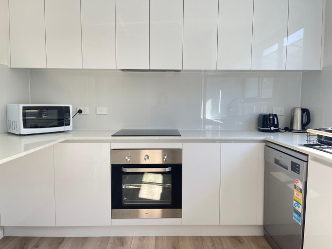 Others 3, 262ATroughton, Coopers Plains