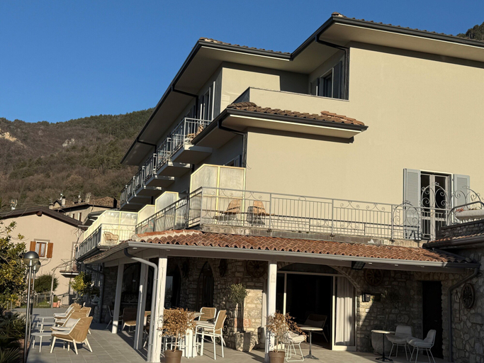 Exterior & Views 2, Hotel MioMio, Brescia