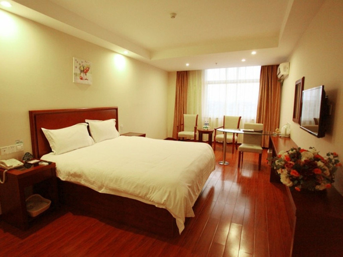 Bedroom, GreenTree Inn (Suzhou Wujiang Shengze Bus Station), Suzhou