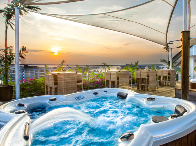 Swimming Pool 27