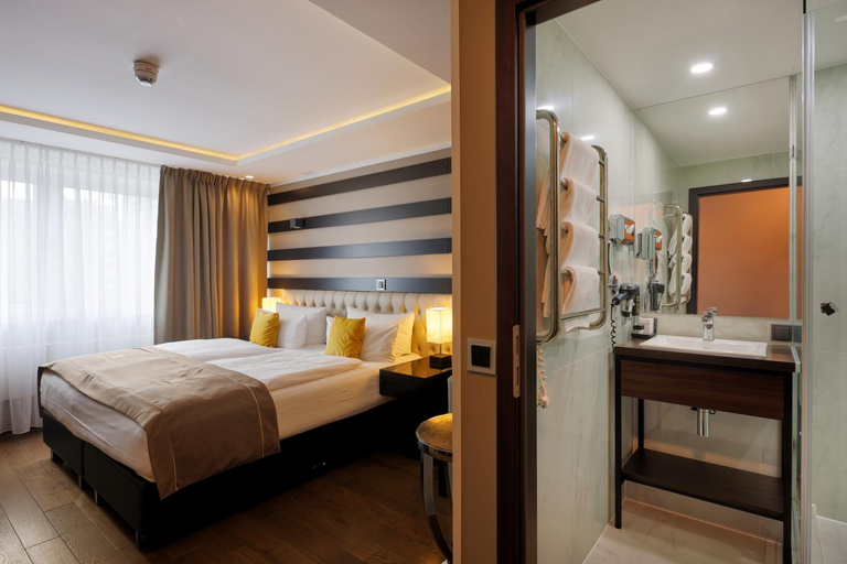 Bedroom 14