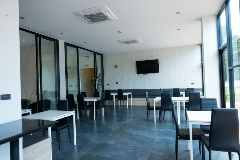 Food & Drinks 5, Double J Hotel, Muang Chiang Mai