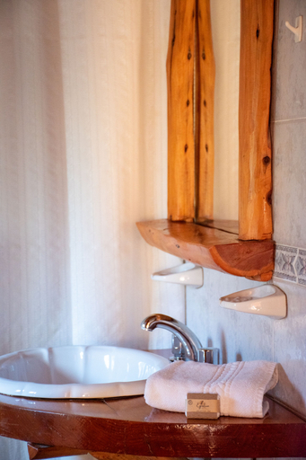 Bathroom 3, Hosteria Epulen, Los Lagos