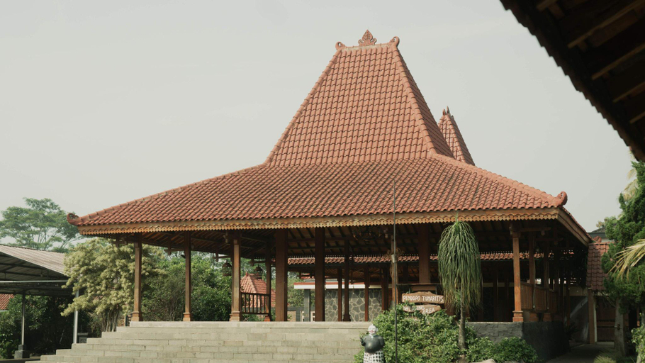 Others 4, Pendopo Tumaritis, Cianjur