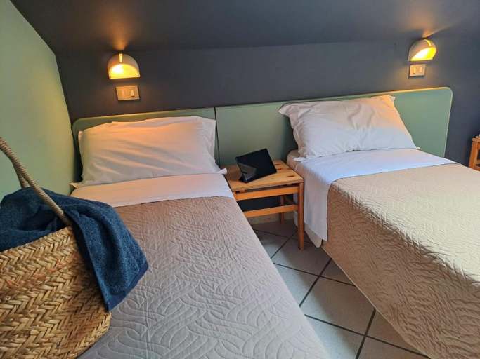Bedroom 23