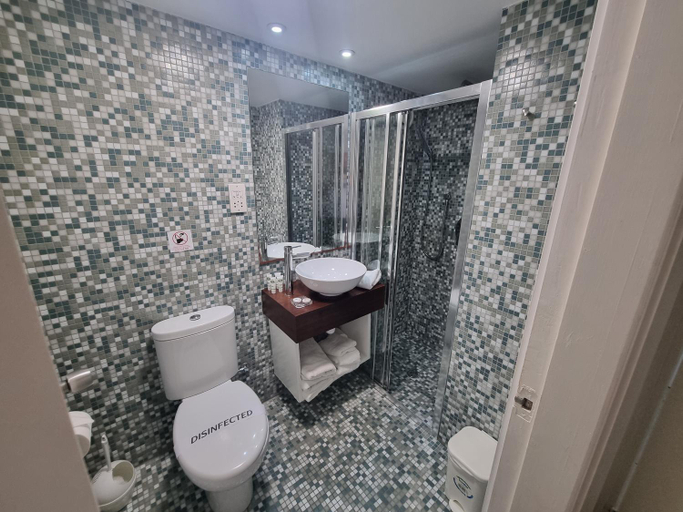 Bathroom 3, Alva Hotel Apartments