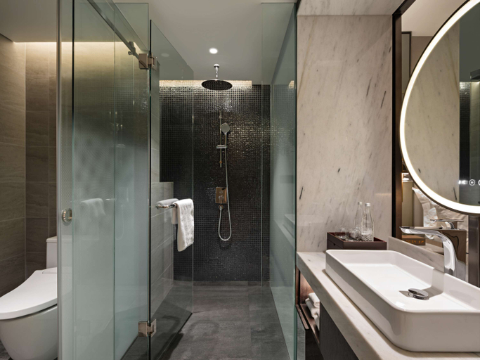 Bathroom 13