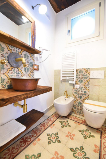 Bathroom 2, Casa Nonna Generosa, Napoli