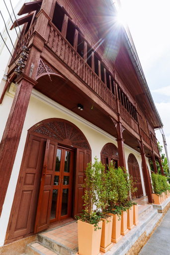 Others 5, Fong Lee CC, Muang Lampang