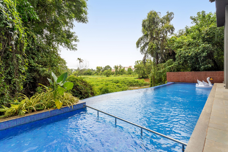 Sport & Beauty 2, Candolim Apartments, North Goa
