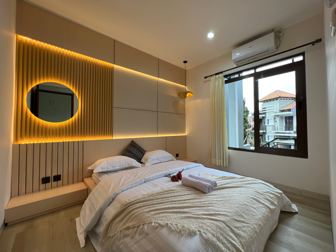 Villa Amethyst Dago (M-30) 3BR With Private Hot pool and Karaoke Set, Bandung