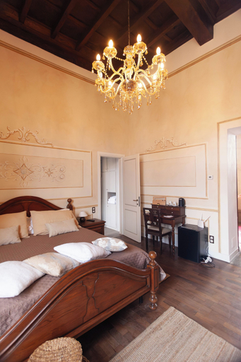 Bedroom 4, Villa Ghiringhelli, Varese