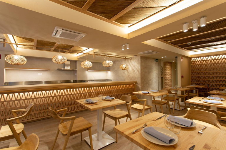 Food & Drinks 5, XULOS Rooms & Suites, Castellón