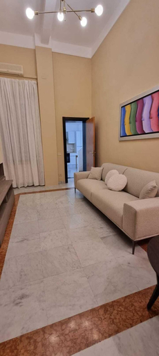 Others 3, Paradise Inn 2, Livorno