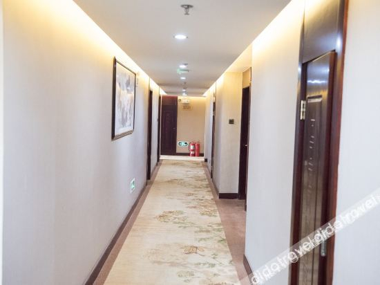 Hotel Interior or Public Areas
