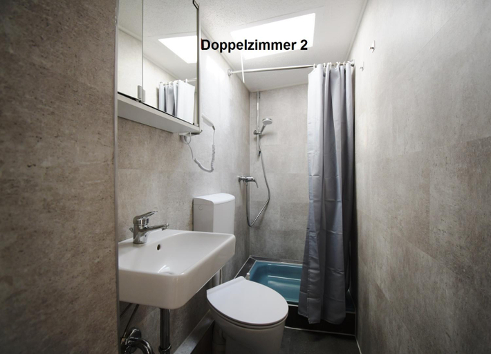 Bathroom 5, Bernsteinbader Zimmer, Vorpommern-Greifswald