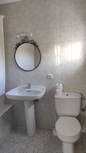 Bathroom, Hostal Alma, Baleares