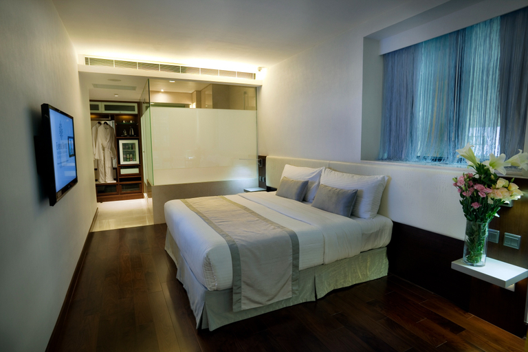 Bedroom 2, Empire Hotel Hong Kong ・ Causeway Bay, Hong Kong Island