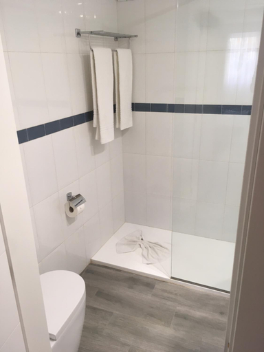 Bathroom 5, Comitas Floramar, Baleares