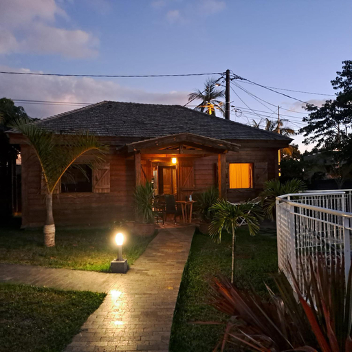 2, Lodge Garden, Saint-Pierre