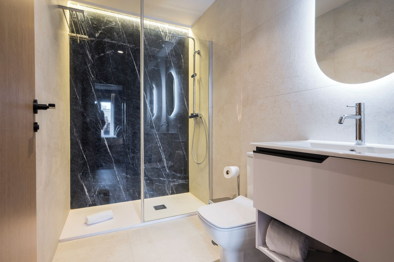 Bathroom 5, Iconic Suites, Madrid