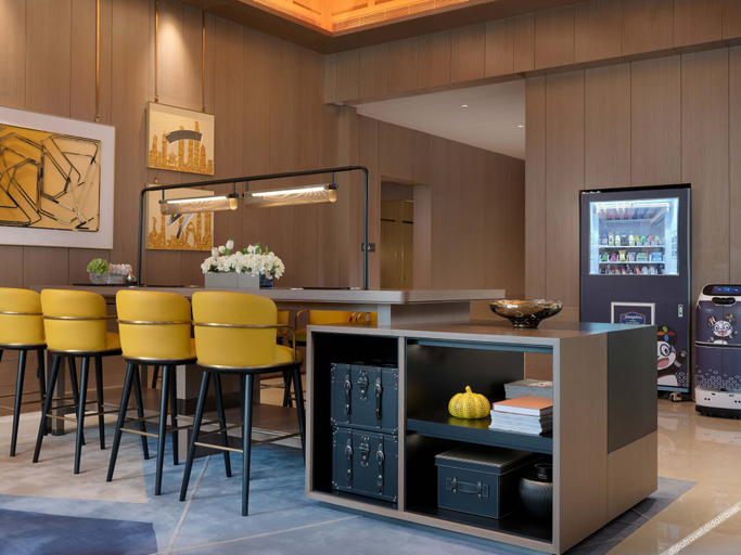 Food & Drinks 5, Hampton By Hilton Guangzhou Xintang Railway Station, Guangzhou