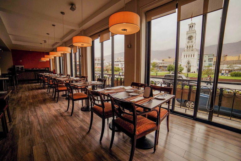 Food & Drinks 4, Terrado Arturo Prat, Iquique
