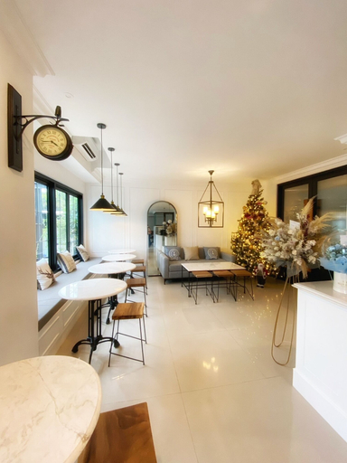 Others 4, Loewy's Home Jakarta, Jakarta Barat