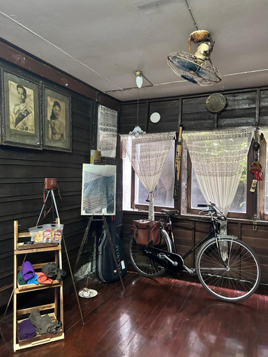 Others 2, Chest's Place, Phra Nakhon