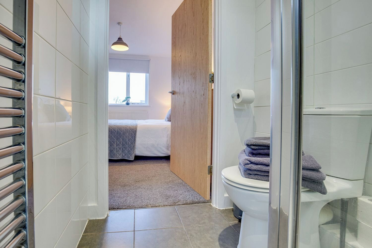 Bathroom 4, Quaint 1 Bedroom 1st Floor Flat, Doncaster