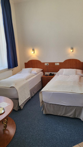 Bedroom 3, Hotel Margit, Trenčín