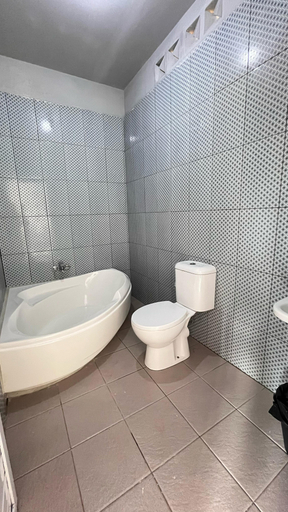 Bathroom 5, Cabinlyfe by MHM, Subang
