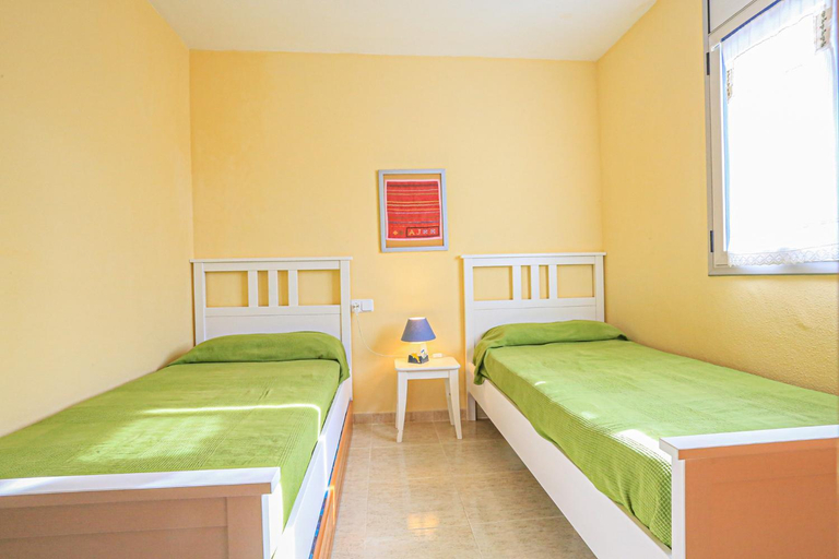 Bedroom 3, LITORAL COSTA DORADA - TARONGERS Only families, Tarragona
