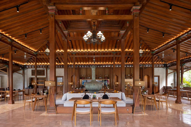 Food & Drinks 2, Anumana De Suite, Gianyar