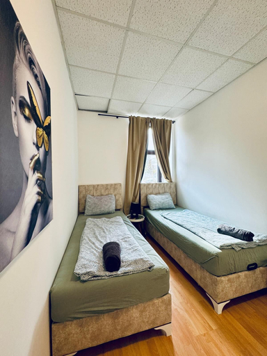 Others 3, Cozy 2BR Apt Sleeps 6 Direct City Access, Wien