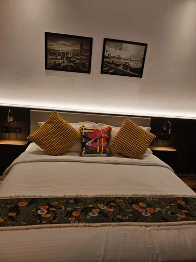 Bedroom 10