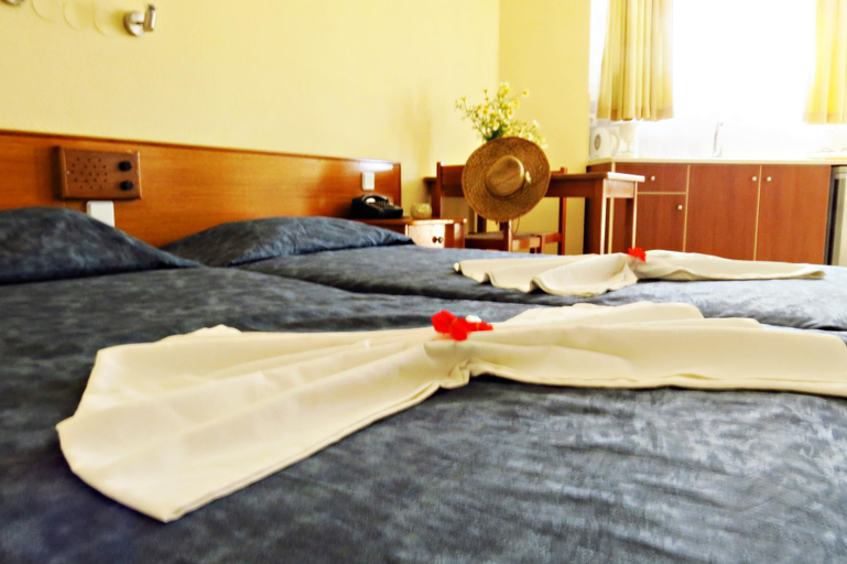 Bedroom 3, Hotel Maritime, South Aegean
