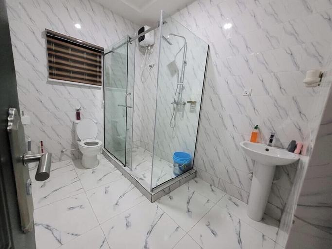 Bathroom, Me Time Residence, Enugu North